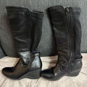 Wedge Boots size 5